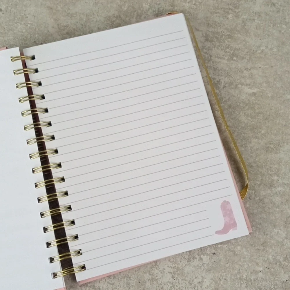 🚜 Paper Studio Howdy Notebook - Picture 3 of 5